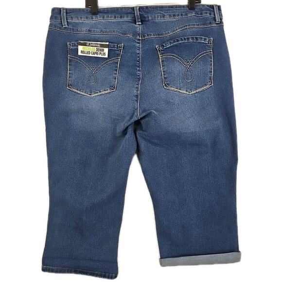 d.jeans ~Woman Plus Size 22W~ Blue Denim Recycled Denim Rolled Capri Jeans NWT. - Picture 3 of 15